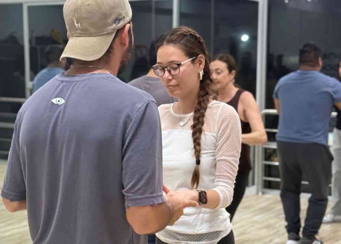 Bachata Studio